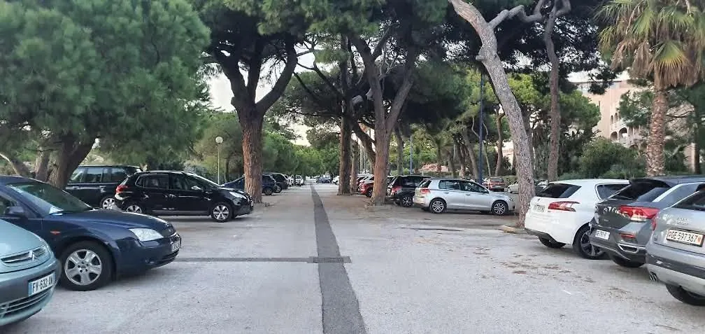Hyeres Beach Lejlighed